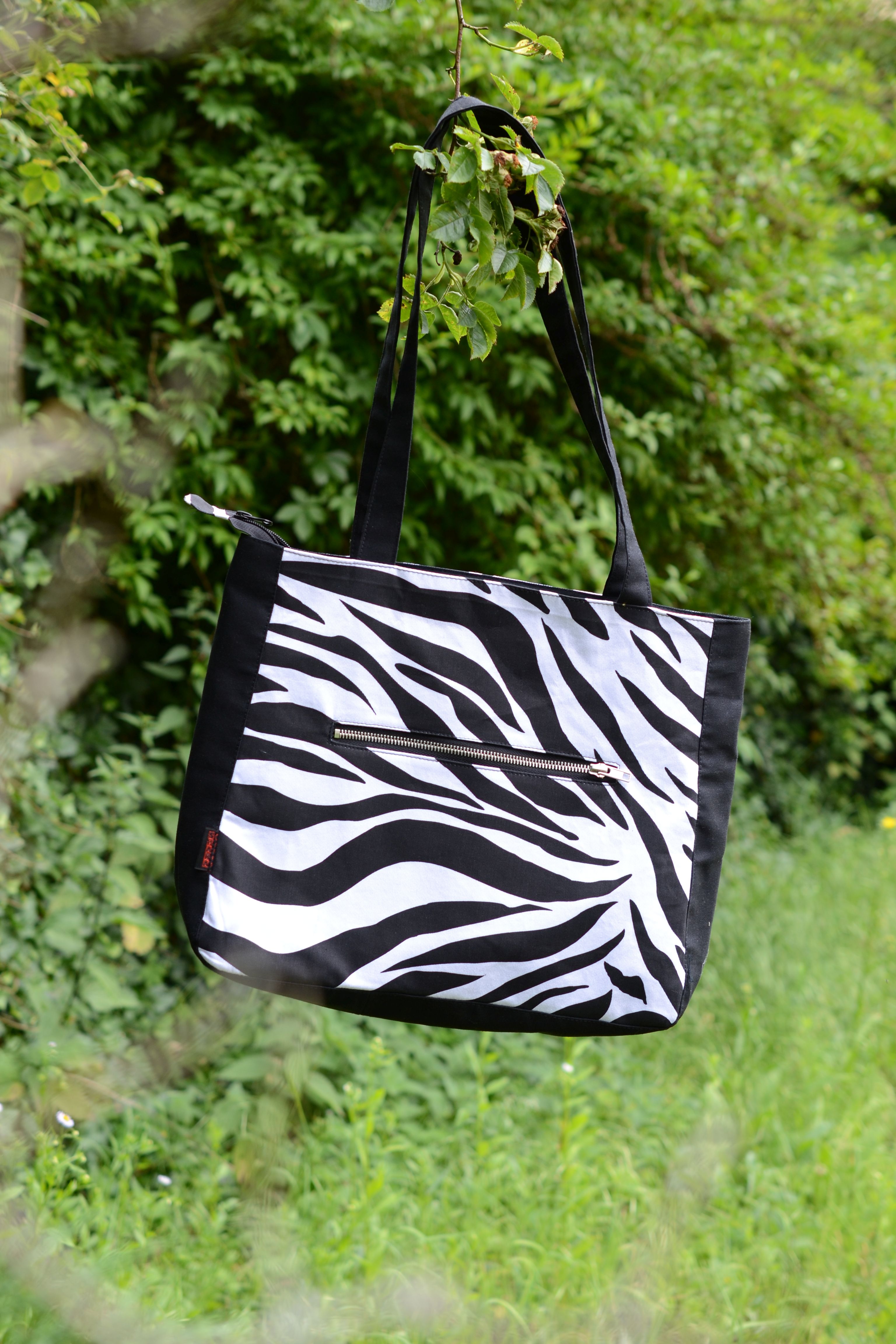 Punk taška černá / ZMĚNA růžová zebra SKLADEM